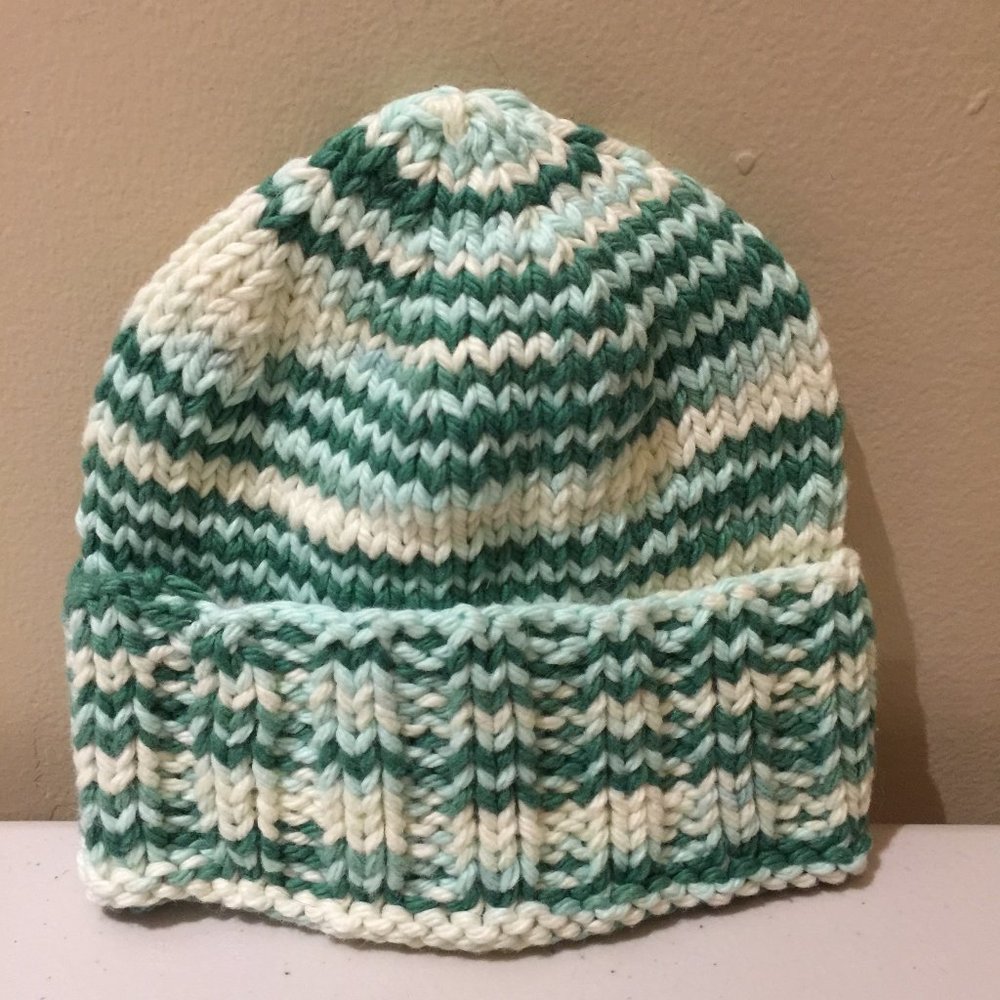 Hand Knit Newborn Baby Infant Winter Hat Beanie Handmade Unisex Green White New